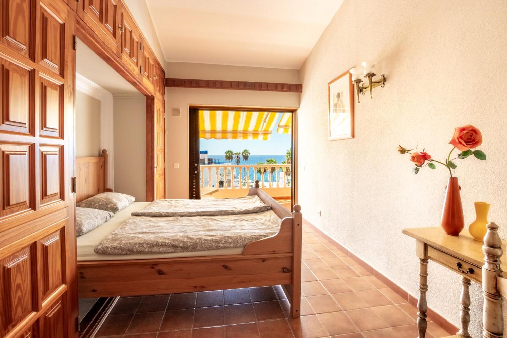 Club Atlantis Aparthotel Ocean View Costa Adeje  ภายนอก รูปภาพ
