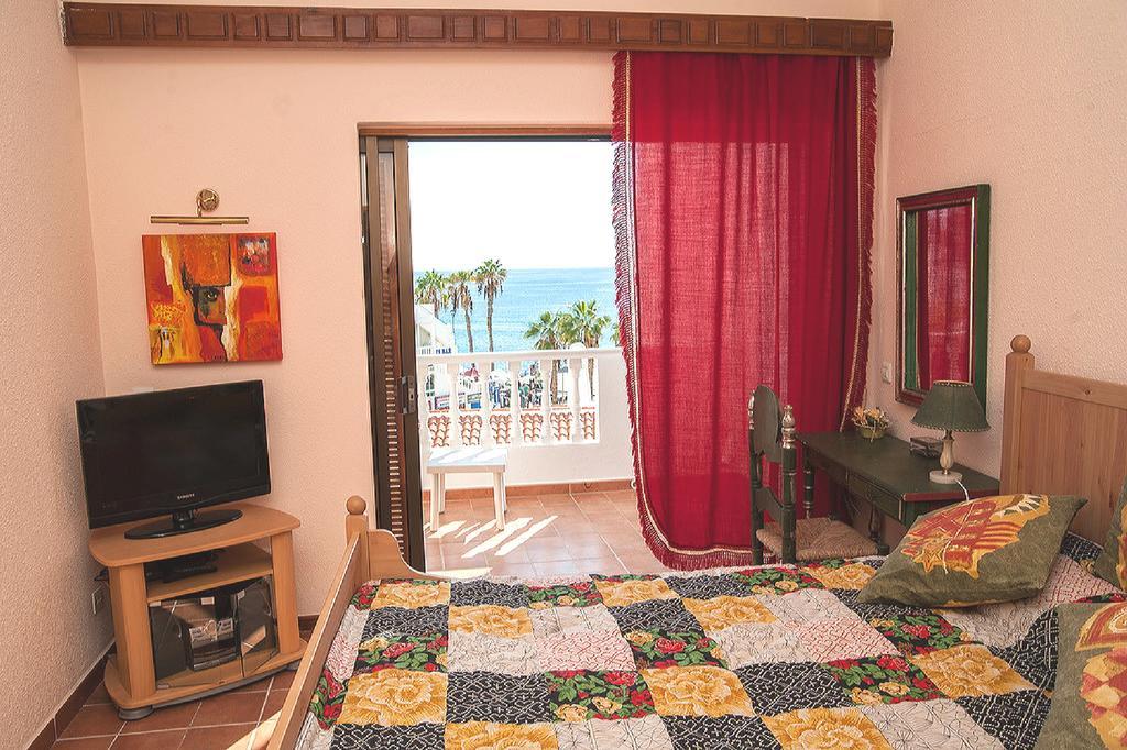 Club Atlantis Aparthotel Ocean View Costa Adeje  ภายนอก รูปภาพ